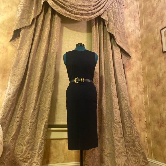 Givenchy vintage, fitted navy dress size 38 - Picture 1 of 15